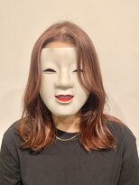 コマ(coma)&nbsp;【coma中野】ピンクハイライト韓国風くびれミディアム