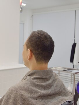 セカンド(2nd) 鋏で作る　大人ショートスタイル