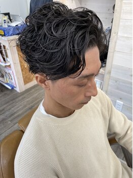 ヘアーアンドリラクゼーション ナスカ(Hair&Relaxation NazcA)の写真/シェービング、眉カットが出来るサロン★《カット+炭酸シャンプー+シェービング+セット￥4900》