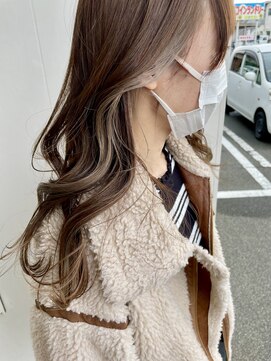 美容室 アイディー i-dee チラッとかわいい！インナーカラー