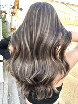 ヘアーサロングランデ(HAIR SALON GRANDE)&nbsp;ハイライトカラーミルクティーベージュレイヤーカット