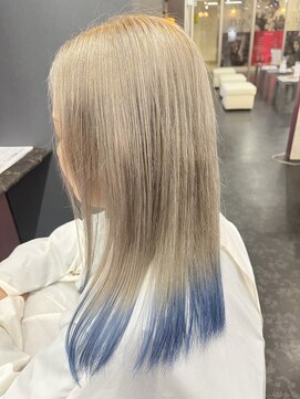 アイズ 渋沢(AIZU) ミルクティーカラー　エンドブルー