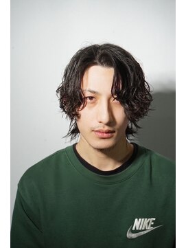 プレミアムバーバー 表参道店(PREMIUM BARBER produce by HIRO GINZA) セミロングスパイラルパーマ