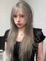 イヴ 原宿(I've)&nbsp;シルバーカラー×ハッシュカット