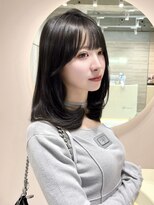 グロー オオミヤ アネックス 大宮(GLROW OMIYA ANNEX)&nbsp;ミディアムレイヤー 韓国ヘア レイヤーカット 艶カラー