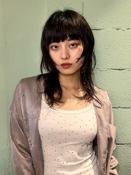 ランプ 代官山(the lamp) モードなウルフレイヤーミディアムレイヤー20代30代垢抜けヘア