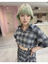 イェッカ パビル(YECCA pabil)&nbsp;フェイスフレーミング