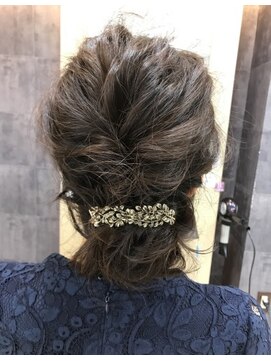 レッドカーペット(Red Carpet) お呼ばれヘアセット♪