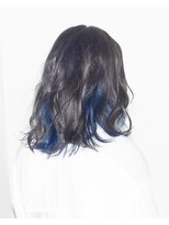 リリー ヘアー デザイン(LILY HAIR DESIGN)&nbsp;アッシュグレージュにインナーブルーカラー