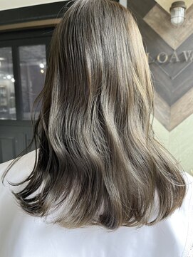 ロウイ 下北沢(LOAWe) #LOAWe guest style 「ダークアッシュ」