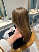 ロンドルーチェ 心斎橋(Lond luce)&nbsp;ダークアッシュ/ミディアムレイヤーカット［髪質改善/縮毛矯正］