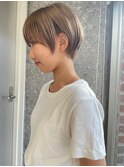ショートヘア×ローライトカラー
