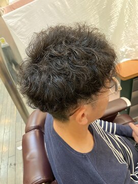 銀座マツナガ 浅草店 ツーブロマッシュ×ふんわりツイスパマッシュスタイル