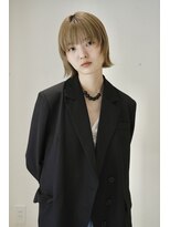 ニール シトロン(Neelu citron) 【Neelu_tomoya】顔まわりレイヤーボブ