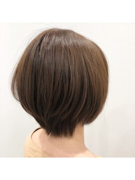アグ ヘアー トレフル 横川駅前店(Agu hair Treful) 20代30代40代50代 横川駅Treful人気 ベージュ ショートボブ