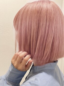 トンネルヘアー(Tunnel hair)の写真/季節の空気感を髪色に。トレンド×似合わせで、今っぽく自然体な印象へ♪