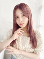 テラ(TERRA)&nbsp;ハイトーンピンクの内巻きレイヤースタイル