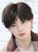 韓国ヘアカルマパーマコンマバングセンターパート黒髪ウルフ