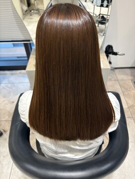 ナイン バイ アソビ 銀座(Nyne by asobi) 髪質改善／縮毛矯正／白髪染め／美髪／銀座／酸性ストレート