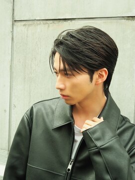 ローハ(Lowha) ナチュラルフェザーショート