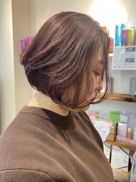 ローグ(Logue) ワンレングスボブ 暖色白髪ぼかし