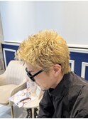 スパイキーショート/ブリーチ/南越谷