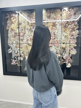 アイコン トゥーグランノール(EIKON to grand nord)の写真/髪質改善トリートメントでうるツヤ髪へ