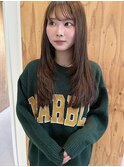 顔周りレイヤーのロングスタイル