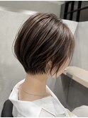 大人の丸みショートボブ