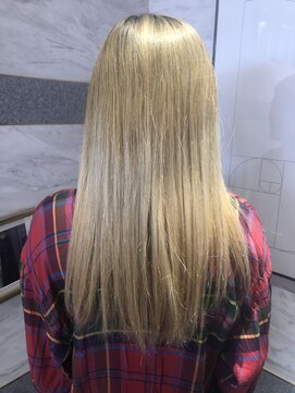 ロンドアベニール 北千住(Lond avenir) namie   外国人風ホワイティカラー