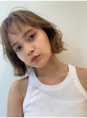 切りっぱなし小顔ロングボブカーキベージュ[名駅/名古屋駅前]