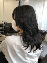 シア(sia) 黒髪風暗めブルーアッシュ