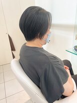 ヘアアンドデイスパ アグー(hair&dayspa AGU) くびれ前下がりショート