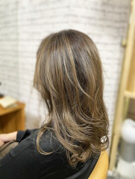 サロンドエー(SALON DE A) うる艶ロング【港南台駅/本郷台駅/洋光台駅】