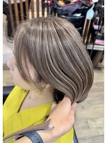 ハーツ(Heart's) 白髪ぼかし脱白髪染め髪質改善似合わせショートボブ40代50代60代