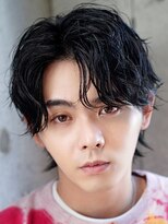 ライラ(Lyla)&nbsp;ツイスパ耳掛けセンターパートウルフ/メンズパーマ