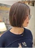 【Lookat】20代30代40代 切りっぱなしボブ ハイライト