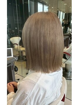 アース 大曽根店(HAIR&MAKE EARTH) ケアブリーチ＋ハイトーンカラー＋トリートメント