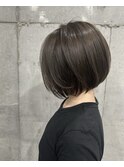 ショートボブ