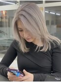 ホワイトアッシュグレージュハイトーン20代30代岡山