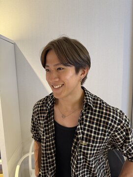 アム(amu) ハイトーン/メンズカット/メンズカラー/ミルクティーベージュ