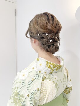 クオーレ ヘアーアンドエステティックサロン(CUORE HAIR ESTHETIC SALON) 卒業式袴着付けとヘアセッ/成人式前撮り/文京区/茗荷谷美容院ト
