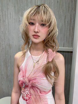 ソル バロール 表参道(SOL .valor) コントラストデザインカラー ベージュ