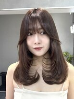 ヴェイン 渋谷(vain)&nbsp;ナチュラルブラウンミディアムレイヤー毛流れヘア渋谷美容室