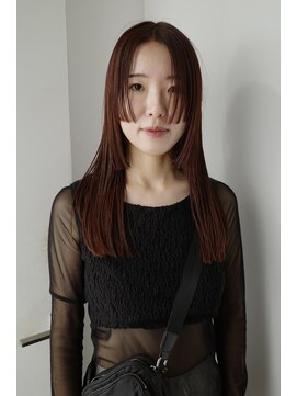 フィル(fil) ステップカットロング／レッドブラウン