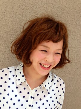 ムジカヘア(Musica hair) ショートバングとワンカールパーマでガーリーボブ