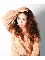 アンシェル(UNCHEL)&nbsp;【柔らかく光にすける透明感】外国人風×かきあげヘア