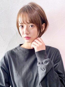 アイティーバイアルバム 藤沢店(IT by ALBUM) 丸みショート_カーキグレージュマッシュショート_8223