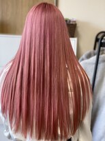 ヘアーメイクパーソナル 【アーニャ風】ピンクカラー。