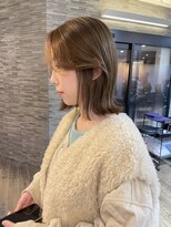 ミラ(MIRA)&nbsp;オリーブベージュ／パツッとボブ／ブリーチ無し/顔まわり